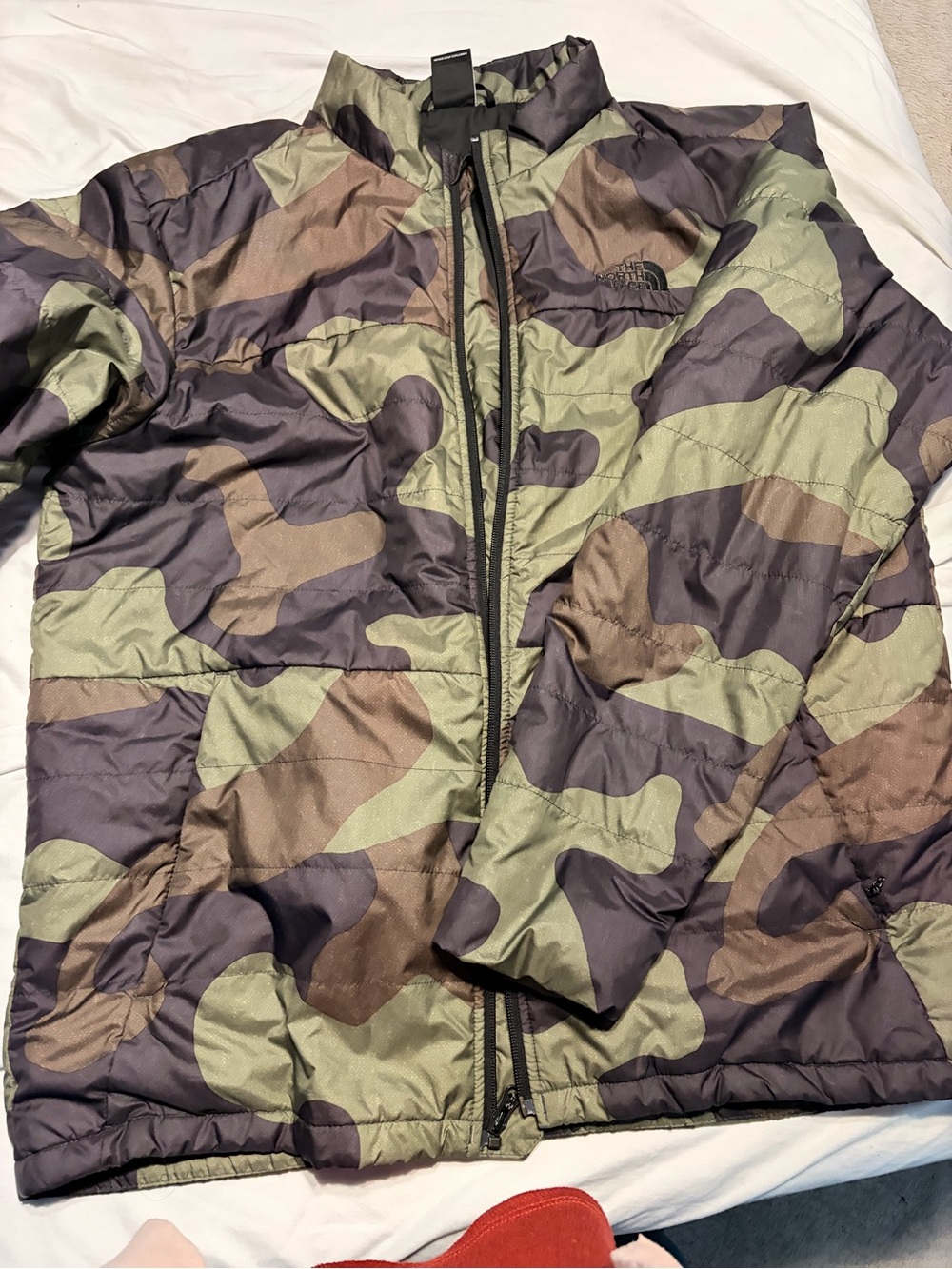 The North Face Men's Camouflage Puffer Jacket - Olive Green/Black